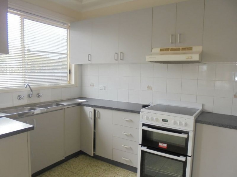 28 Coolibar Street, Canley Heights NSW 2166