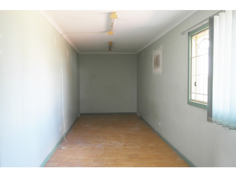 46 Derby Road, Canley Heights NSW 2166