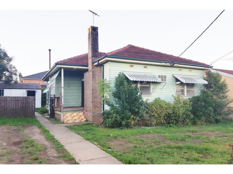 89 Wyong Street, Canley Heights NSW 2166