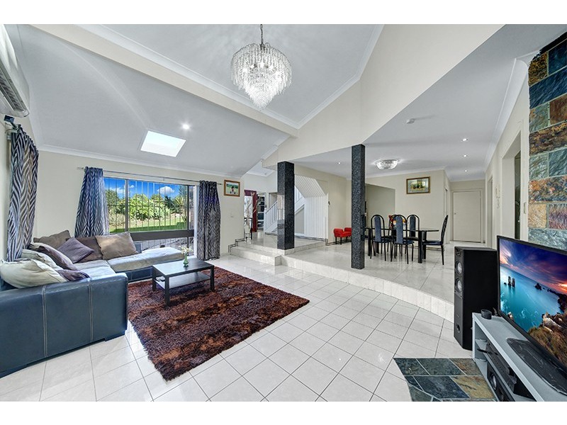 6 Minto Close, Bonnyrigg Heights NSW 2177