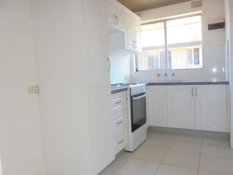 10/119 Longfield Street, Cabramatta NSW 2166