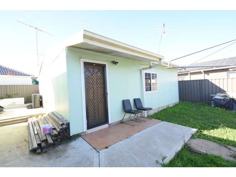 42B Gidgee Street, Cabramatta NSW 2166