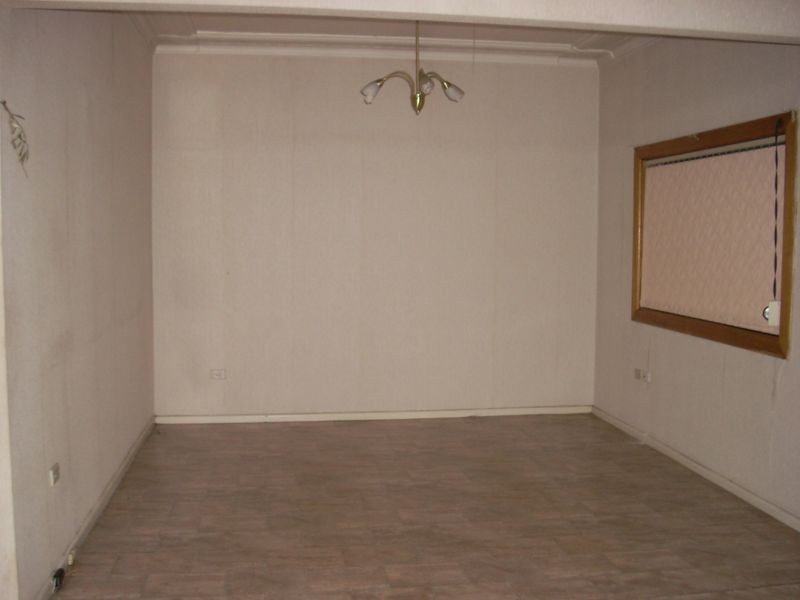 Edensor Park NSW 2176