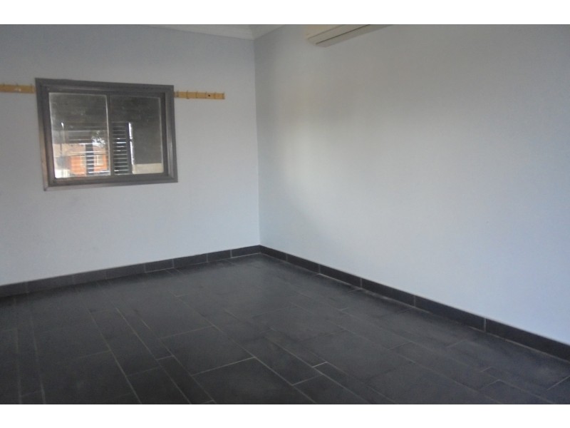 106 King Road, Fairfield West NSW 2165