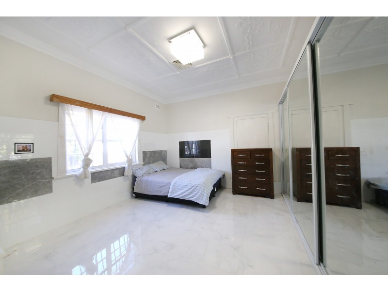 24 Moore Street, Canley Vale NSW 2166