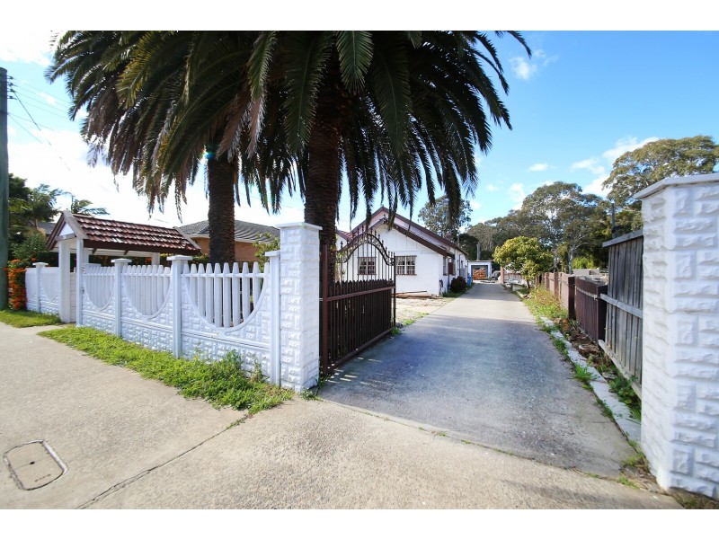 24 Moore Street, Canley Vale NSW 2166