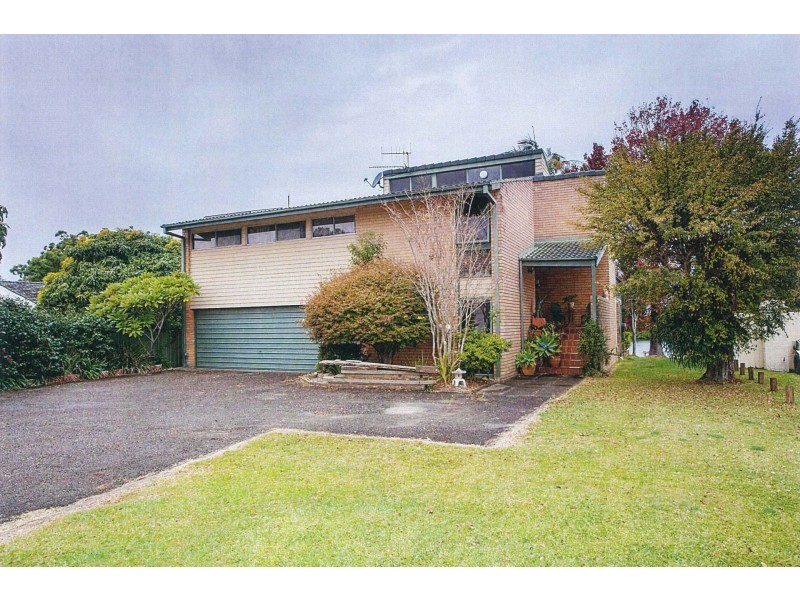 18 Manning River Drive, Taree NSW 2430