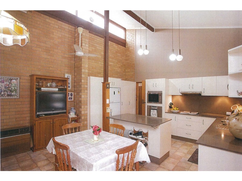 18 Manning River Drive, Taree NSW 2430