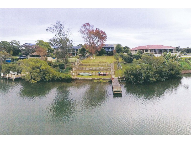 18 Manning River Drive, Taree NSW 2430