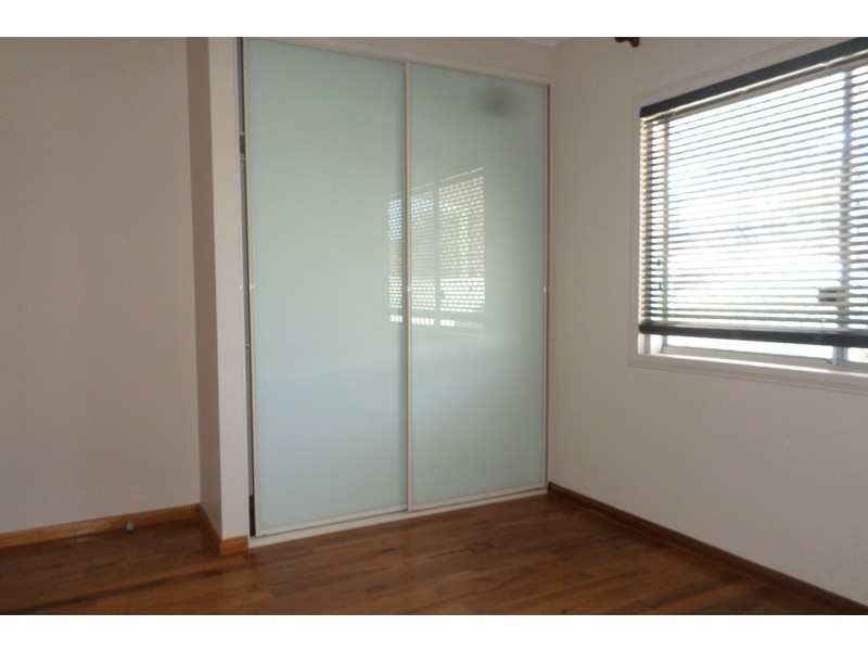 11 Shortland Street, Canley Vale NSW 2166