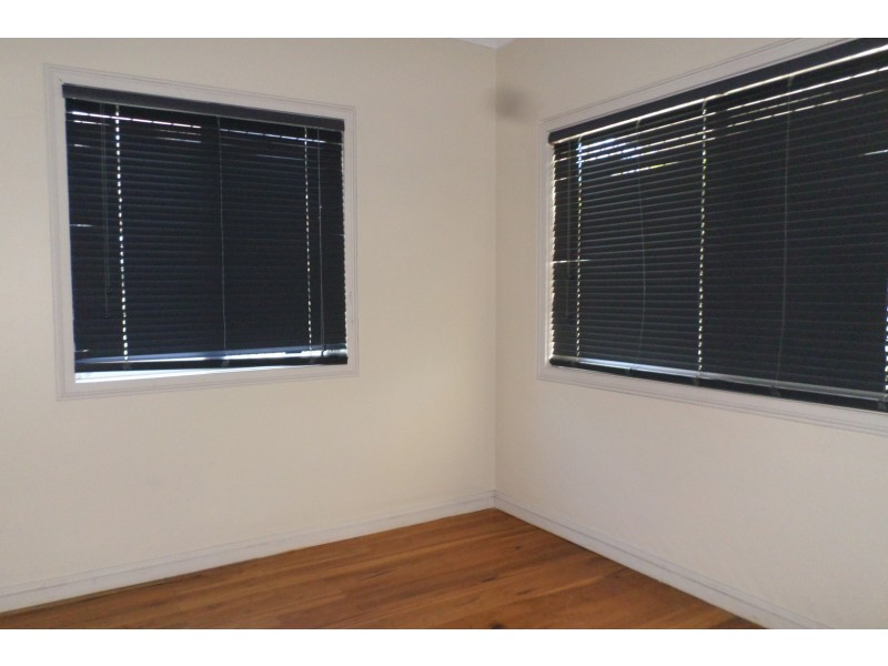 11 Shortland Street, Canley Vale NSW 2166