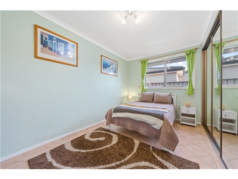 11 Aberdeen Street, Bossley Park NSW 2176