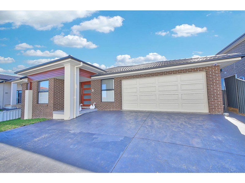 10A Tucker Place, Edensor Park NSW 2176
