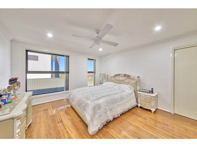 10A Tucker Place, Edensor Park NSW 2176