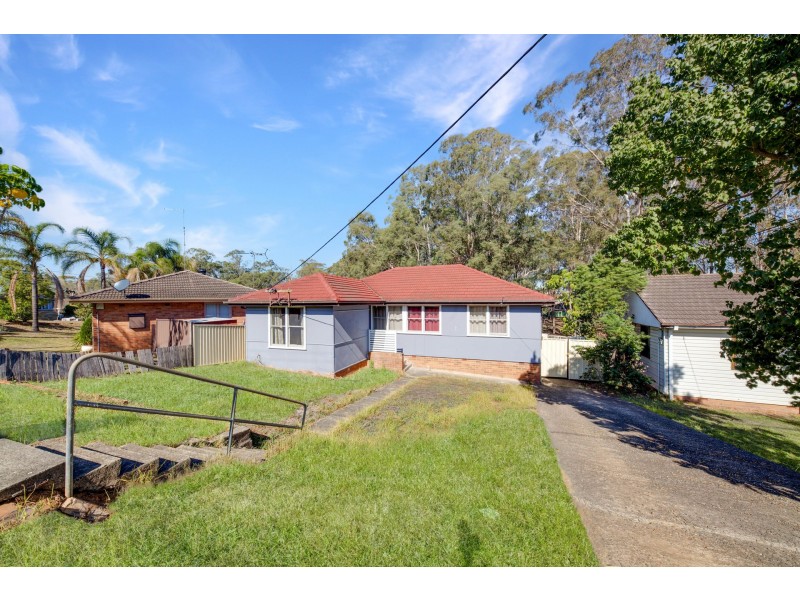 10 Lomani Street, Busby NSW 2168