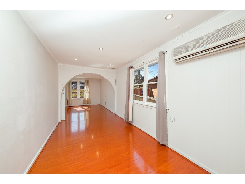 10 Lomani Street, Busby NSW 2168