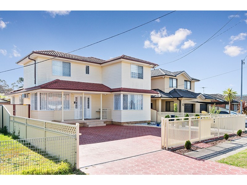 19 Foxlow Street, Canley Heights NSW 2166