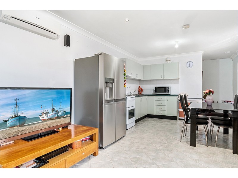 19 Foxlow Street, Canley Heights NSW 2166