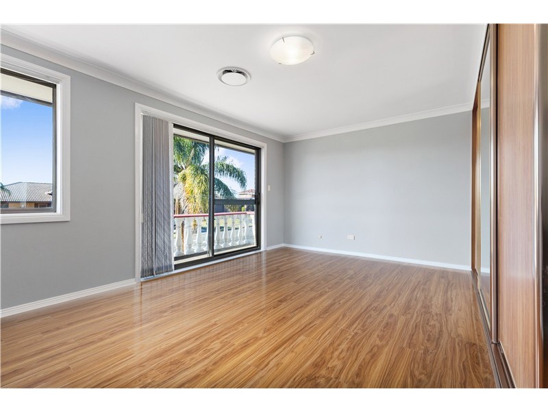 22 Essendon Street, St Johns Park NSW 2176