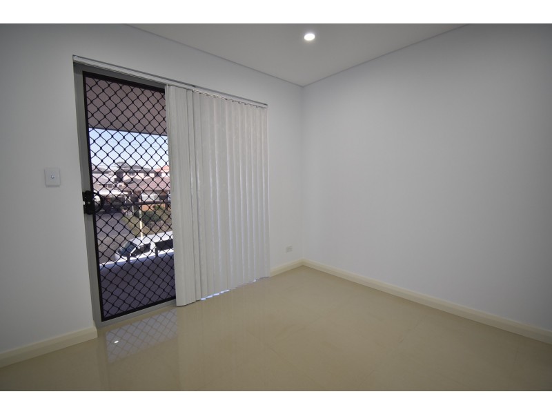 18 Wynyard Avenue, Bass Hill NSW 2197