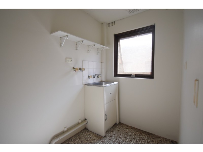 8/84-86 Hughes Street, Cabramatta NSW 2166