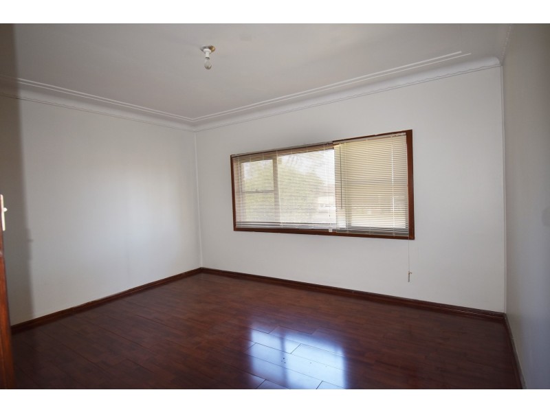 256 Hamilton Road, Fairfield Heights NSW 2165