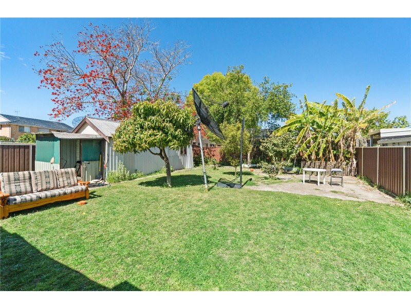7 Carre Avenue, Canley Heights NSW 2166