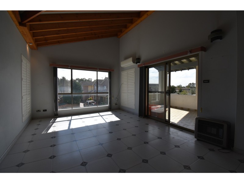 242 Polding Street, Smithfield NSW 2164