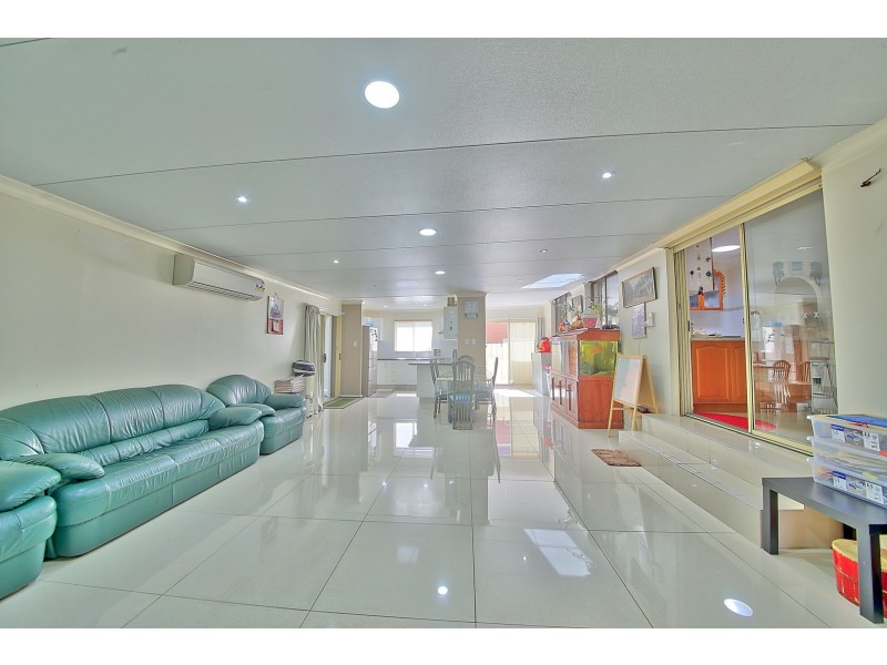 10 Mozart Place, Bonnyrigg Heights NSW 2177