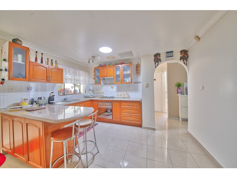10 Mozart Place, Bonnyrigg Heights NSW 2177
