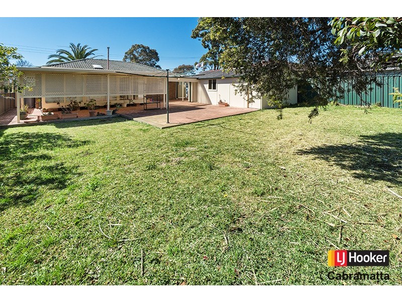 17 Trevanna Street, Busby NSW 2168