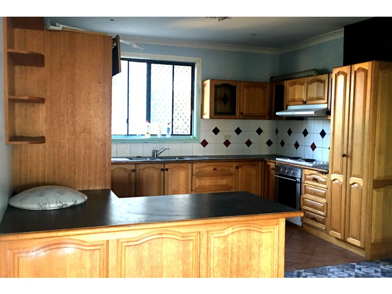 8 Utzon Road, Cabramatta West NSW 2166