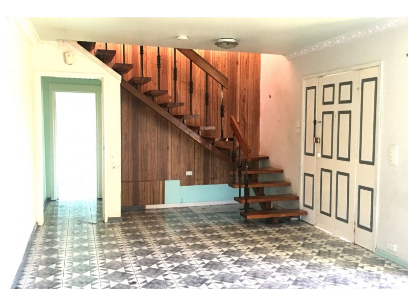 8 Utzon Road, Cabramatta West NSW 2166