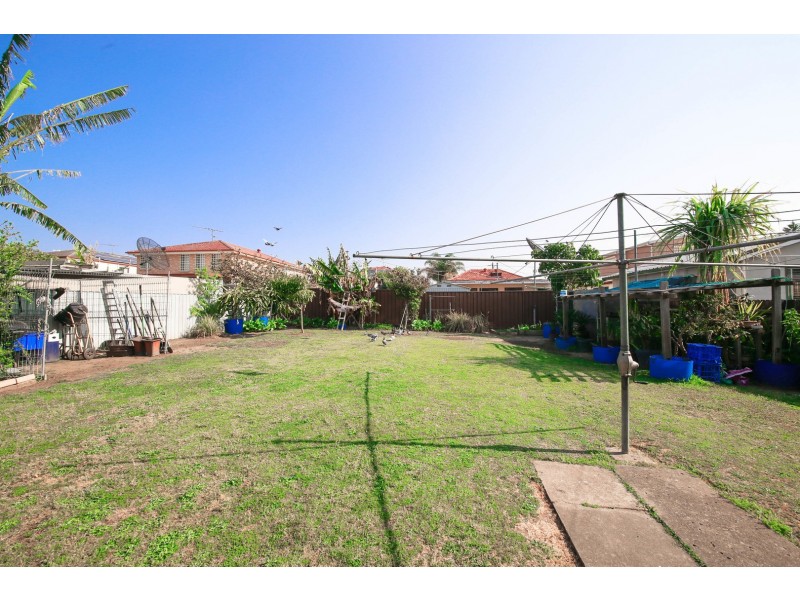 81 The Avenue, Canley Vale NSW 2166
