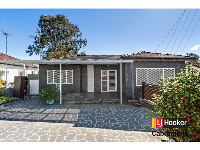 7 Links Avenue, Cabramatta NSW 2166