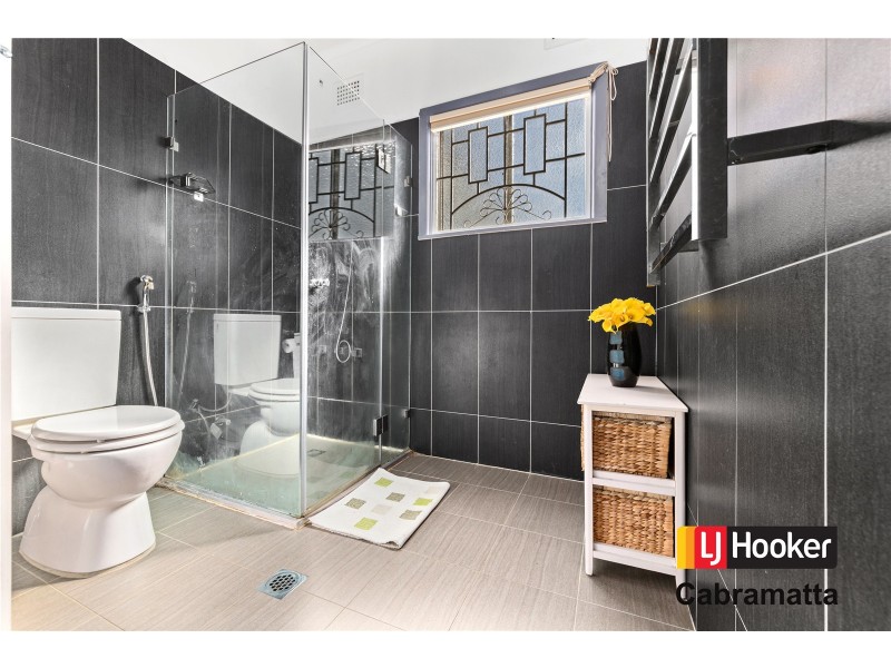 7 Links Avenue, Cabramatta NSW 2166