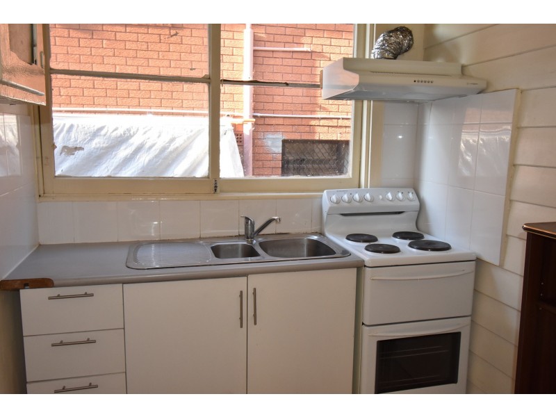 2/87 Granville Street, Smithfield NSW 2164