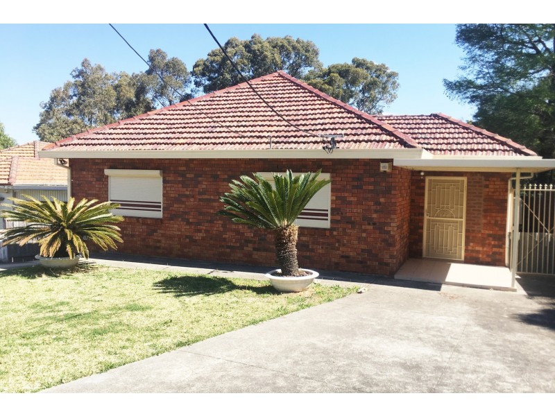 9 Violet Street, Roselands NSW 2196