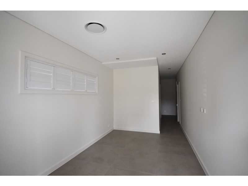 31 The Avenue, Canley Vale NSW 2166