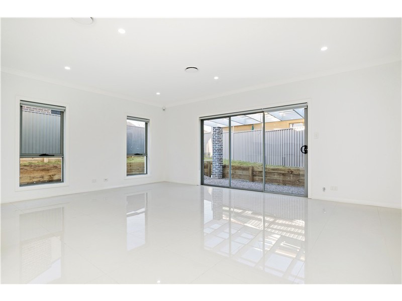 2B Regina Street, Guildford West NSW 2161