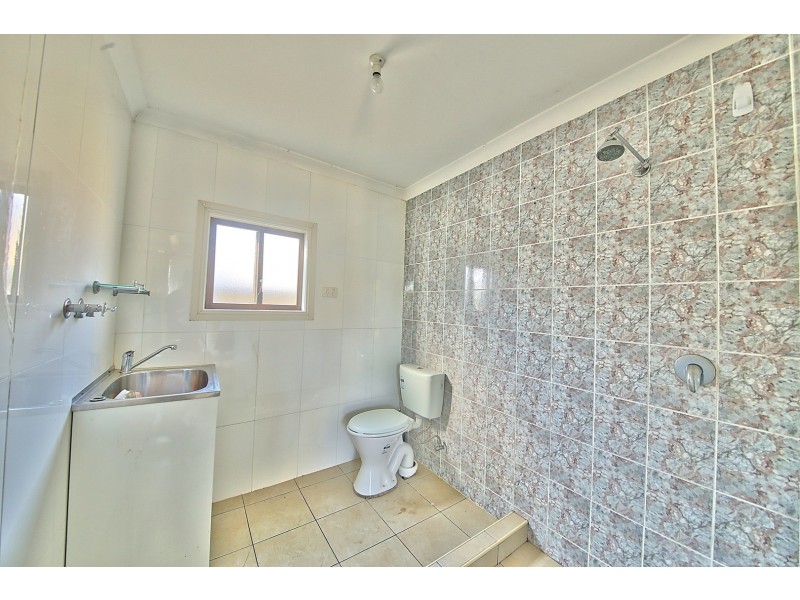 37 Kiora Street, Canley Heights NSW 2166