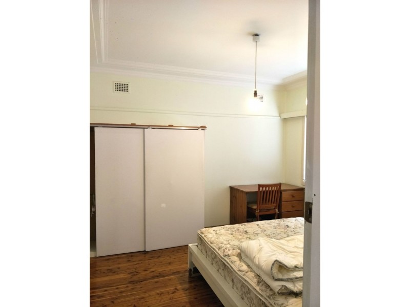 164 Cooper Road, Yagoona NSW 2199