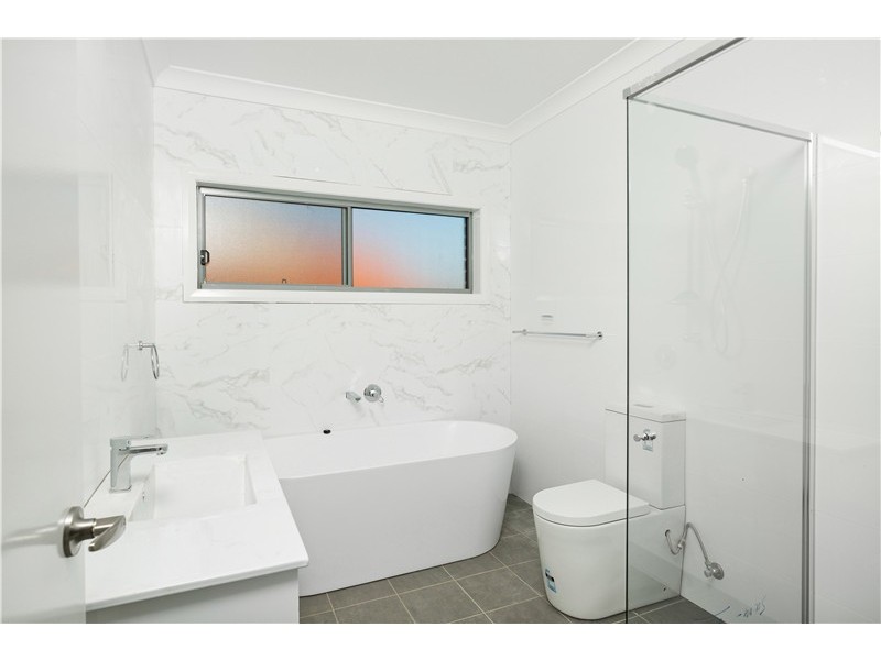 2B Regina Street, Guildford NSW 2161