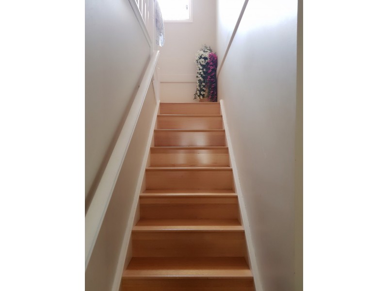 9B Cordelia Crescent, Green Valley NSW 2168