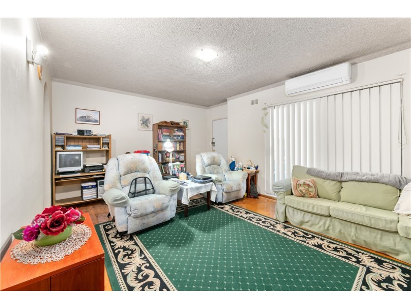 2/11 Carboni Street, Liverpool NSW 2170