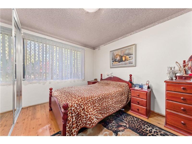 2/11 Carboni Street, Liverpool NSW 2170