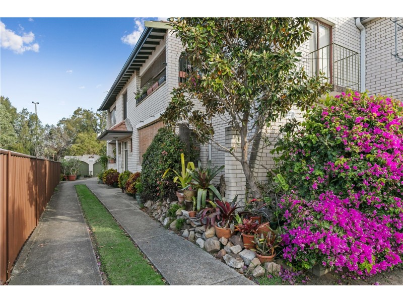 2/11 Carboni Street, Liverpool NSW 2170