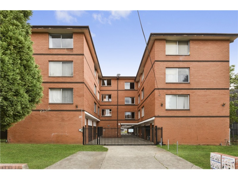 16/8A Fisher Street, Cabramatta NSW 2166