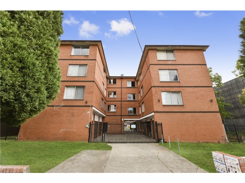 16/8A Fisher Street, Cabramatta NSW 2166