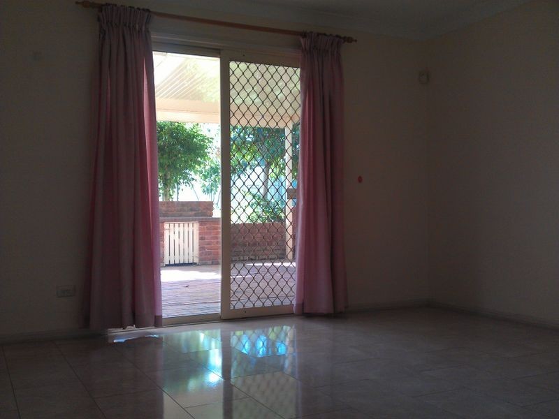 Greenfield Park NSW 2176